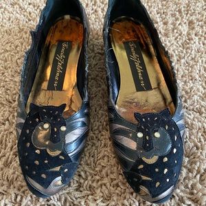 Vintage cat shoes
